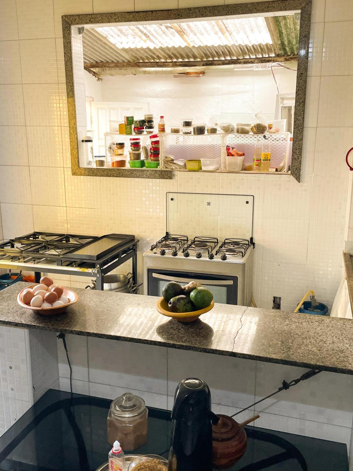 Hostel E Pousada Casa Amarela サルバドール エクステリア 写真